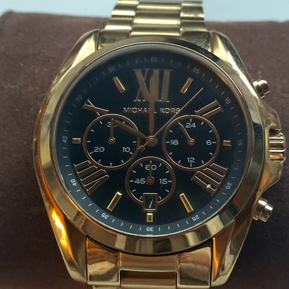 MICHAEL KORS Oversized Bradshaw Gold-Tone Watch - Picture 1 of 3